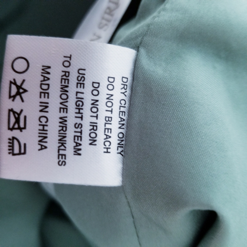 Elegant Gown With Pockets - Picture 10 of 16